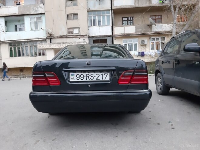 Mercedes E 320 1995, 395,000 km - 3.2 л - Bakı