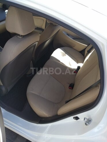 Hyundai Accent 2011, 165,000 km - 1.6 l - Bakı