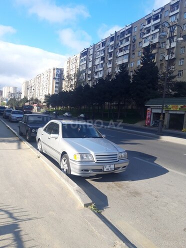 Mercedes C 240 1999, 208,800 km - 2.4 l - Bakı