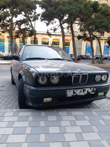 BMW 320 1983, 18,200 km - 2.5 l - Bakı