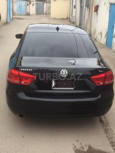 Volkswagen Passat 2014, 95,000 km - 1.8 л - Bakı