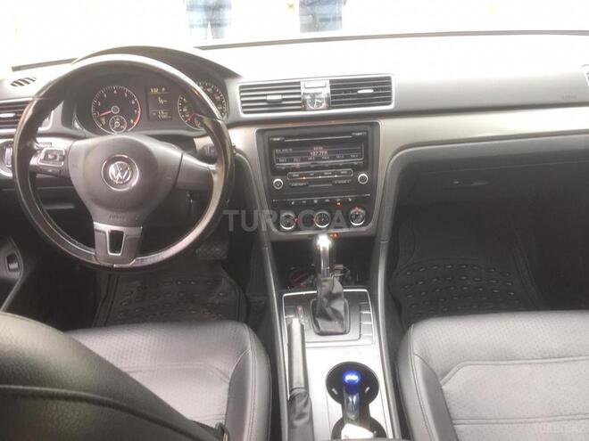 Volkswagen Passat 2014, 95,000 km - 1.8 л - Bakı