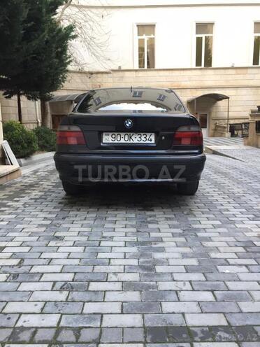 BMW 523 1999, 240,000 km - 2.5 l - Bakı