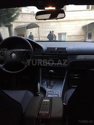 BMW 523 1999, 240,000 km - 2.5 l - Bakı