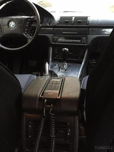 BMW 523 1999, 240,000 km - 2.5 l - Bakı