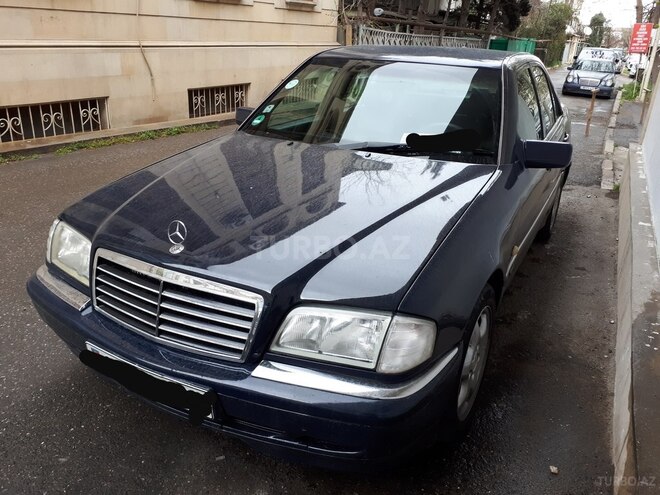 Mercedes C 240 1999, 230,000 km - 2.4 l - Bakı