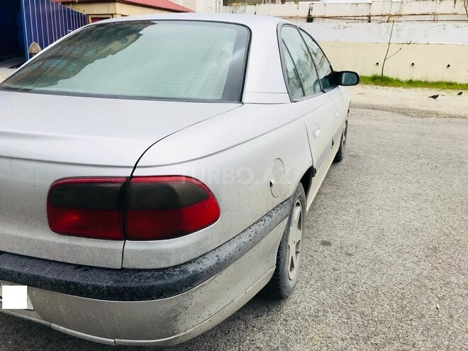 Opel Omega 1997, 265,410 km - 2.0 l - Sumqayıt