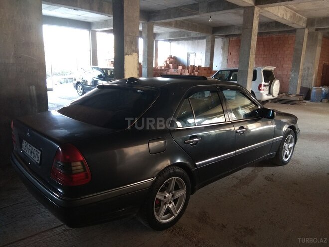Mercedes C 220 1994, 410,000 km - 2.2 л - Bakı