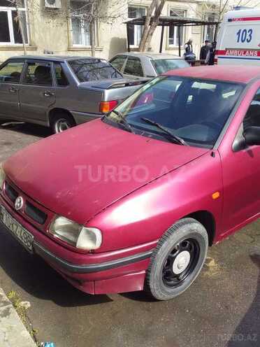 Volkswagen Polo 1985, 285,000 km - 0.2 l - Bakı