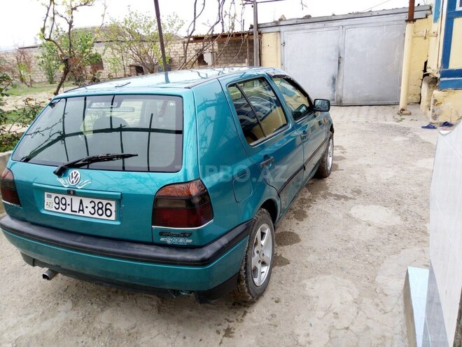 Volkswagen Golf 1994, 194,000 km - 1.6 l - Hacıqabul