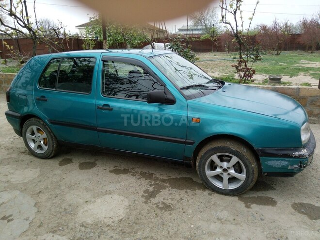 Volkswagen Golf 1994, 194,000 km - 1.6 l - Hacıqabul