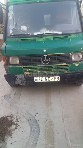 Mercedes 208 D 1994, 390,000 km - 0.3 l - Bakı