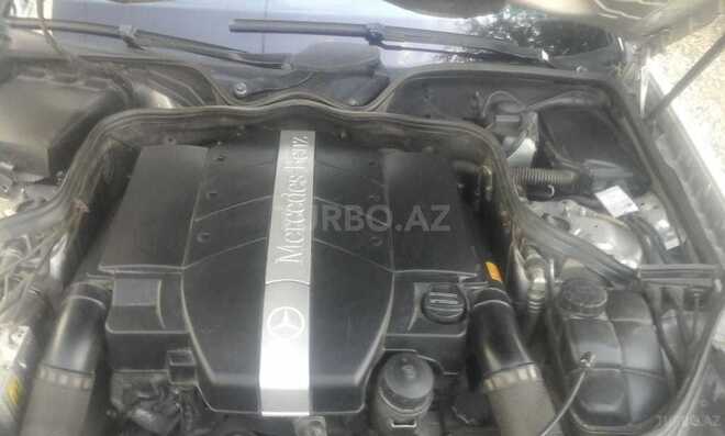 Mercedes E 320 2002, 284,000 km - 3.0 l - Bakı