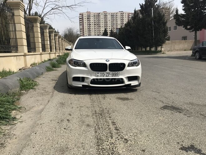 BMW 528 2014, 136,000 km - 2.0 л - Bakı