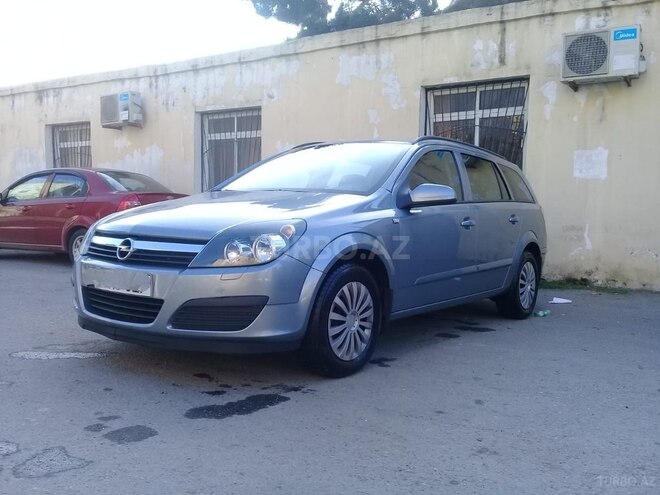 Opel Astra 2006, 224,000 km - 1.4 l - Bakı