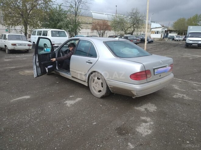 Mercedes E 200 1996, 390,000 km - 2.0 л - Gəncə