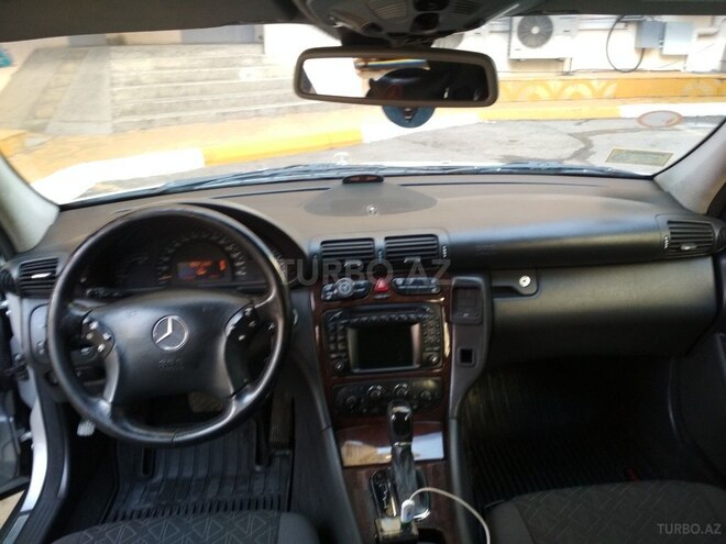 Mercedes C 200 2001, 250,000 km - 2.0 l - Bakı