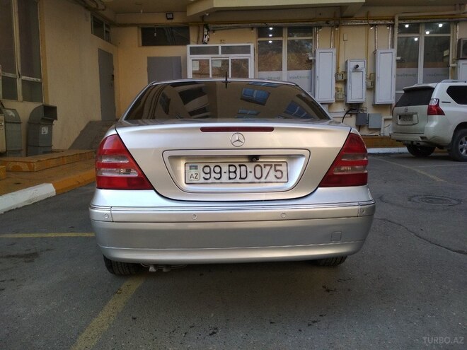 Mercedes C 200 2001, 250,000 km - 2.0 l - Bakı