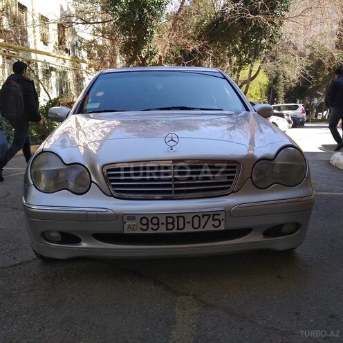Mercedes C 200 2001, 250,000 km - 2.0 l - Bakı