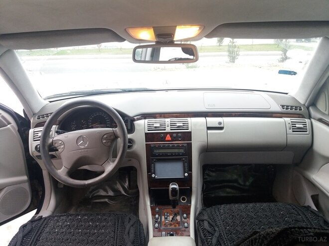 Mercedes E 260 2000, 231,000 km - 2.6 l - Bakı
