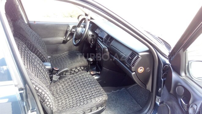 Opel Vectra 2001, 256,000 km - 1.8 л - Bakı