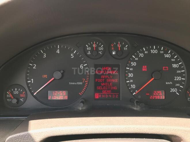 Audi A6 2001, 229,833 km - 2.4 l - Bakı