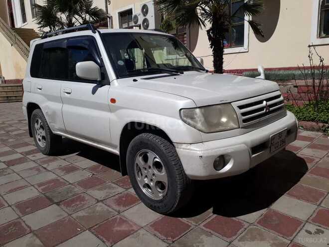 Mitsubishi Pajero io 2000, 216,000 km - 1.8 л - Bakı