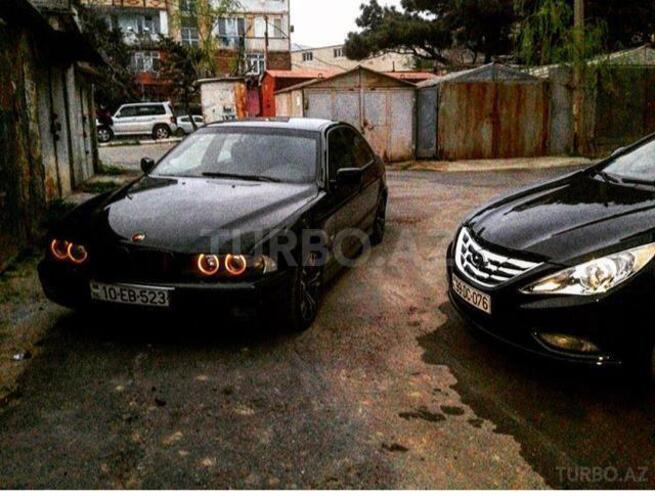BMW 523 1997, 270,000 km - 2.5 l - Bakı