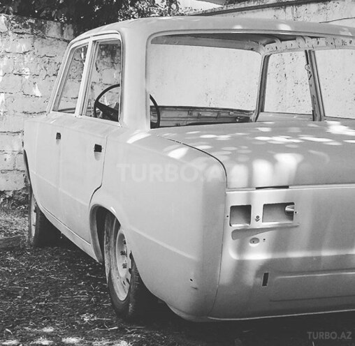 LADA (VAZ) 21011 1991, 100,000 km - 1.7 л - Bakı