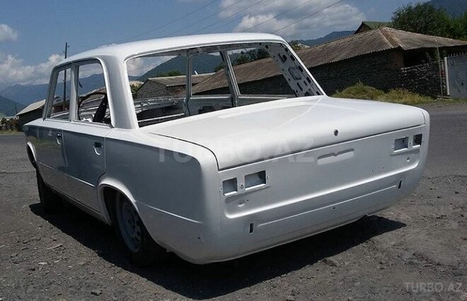 LADA (VAZ) 21011 1991, 100,000 km - 1.7 л - Bakı