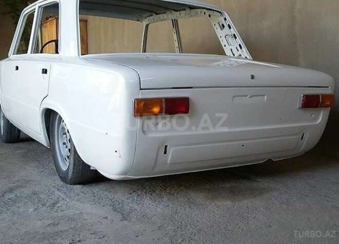 LADA (VAZ) 21011 1991, 100,000 km - 1.7 л - Bakı