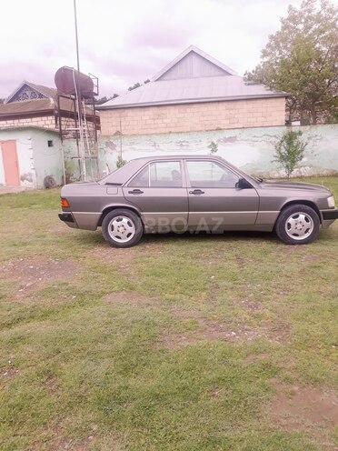 Mercedes 190 1992, 323,000 km - 2.0 л - Ağcabədi