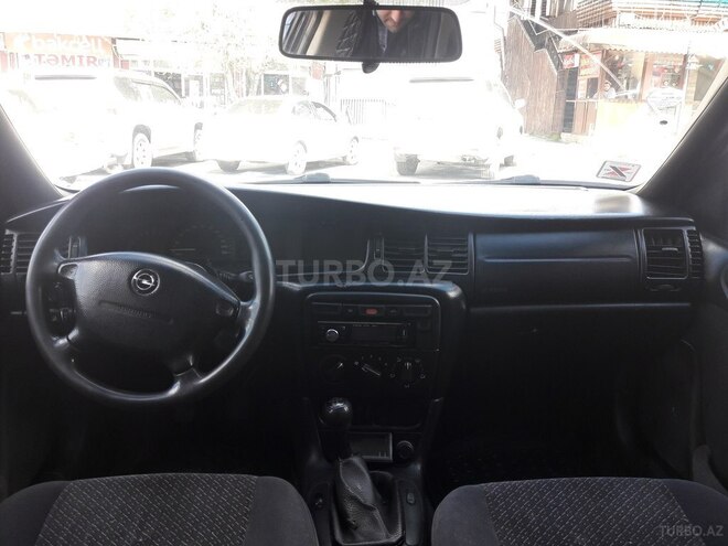 Opel Vectra 1996, 283,291 km - 2.0 л - Bakı