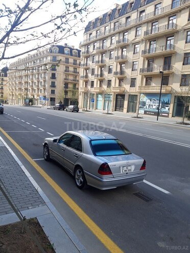 Mercedes C 240 1999, 208,800 km - 2.4 l - Bakı