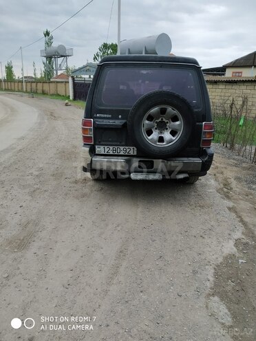 Mitsubishi Pajero 1994, 300,000 km - 2.0 l - Bakı