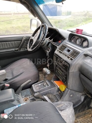Mitsubishi Pajero 1994, 300,000 km - 2.0 l - Bakı
