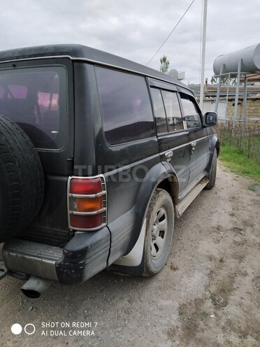 Mitsubishi Pajero 1994, 300,000 km - 2.0 l - Bakı
