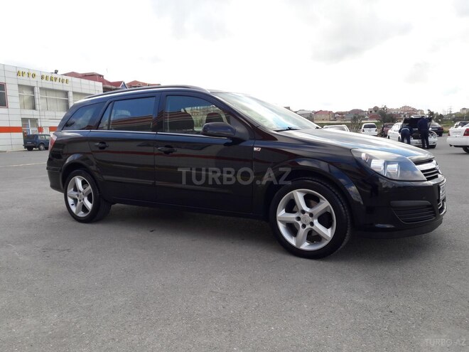 Opel Astra 2006, 131,000 km - 1.4 l - Bakı