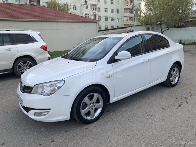 MG  2014, 196,700 km - 1.8 l - Sumqayıt