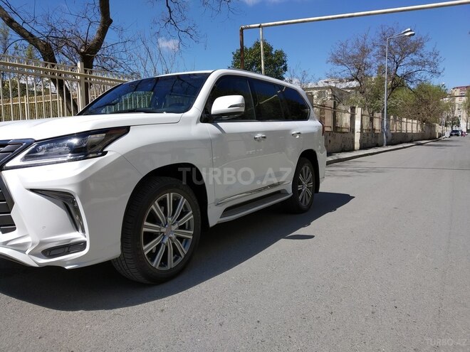 Lexus LX 570 2016, 24,500 km - 5.7 l - Bakı