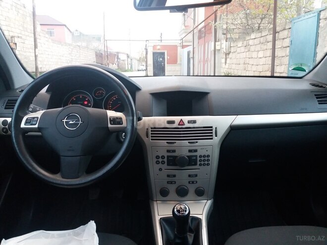 Opel Astra 2007, 156,000 km - 1.3 l - Bakı