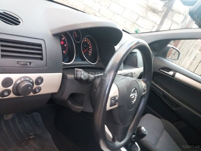 Opel Astra 2007, 156,000 km - 1.3 l - Bakı