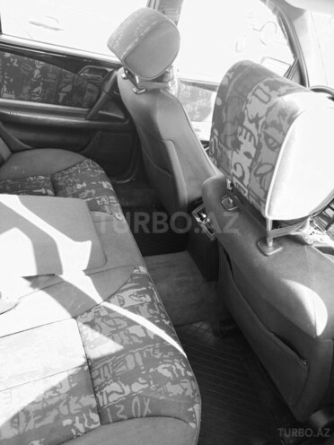 Mercedes E 240 1997, 371,000 km - 2.4 l - Sumqayıt