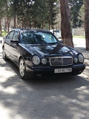 Mercedes E 240 1997, 371,000 km - 2.4 l - Sumqayıt