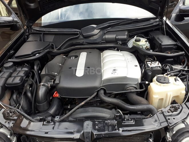 Mercedes E 220 2001, 210,000 km - 2.2 l - Gəncə
