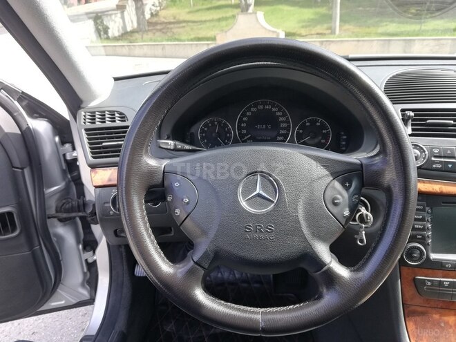 Mercedes E 220 2002, 221,000 km - 2.2 l - Bakı