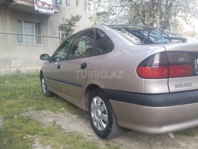 Renault Laguna 1995, 270,886 km - 2.0 l - Sumqayıt