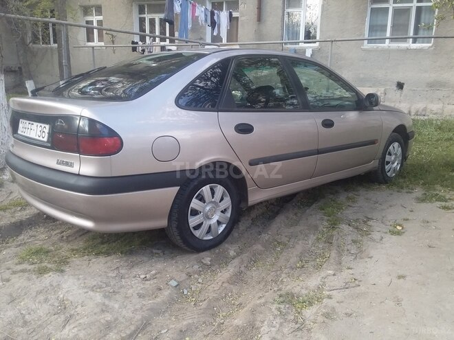 Renault Laguna 1995, 270,886 km - 2.0 l - Sumqayıt