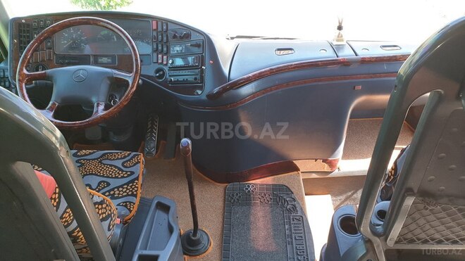 Mercedes  2001, 370,000 km - 11.0 l - Bakı