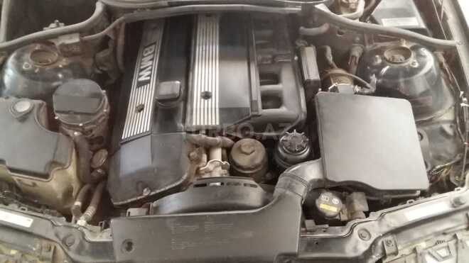BMW 330 2001, 145,000 km - 3.0 л - Bakı